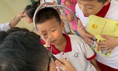 Khám sau nửa tháng cháy xưởng Rạng Đông: Có học sinh được đề nghị chuyển viện