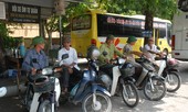 Hà Nội quản lý xe ôm bằng thẻ hành nghề được không?