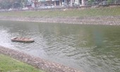 Vì sao nước sông Tô Lịch chuyển màu xanh?