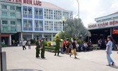 Thấy vợ đi với người đàn ông khác, chồng lao vào đâm chém