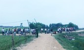 Đi cắt cỏ, người phụ nữ bị điện giật tử vong