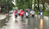 Mưa lớn kéo dài, Hà Nội cảnh báo ngập nhiều nơi