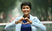 Hoa hậu H'hen Niê duyên dáng trong hành trình Tri ân tại Hà Nội