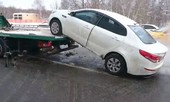 Người đàn ông Nga 'bá đạo' tự ý lấy xe vi phạm trước mặt cảnh sát