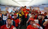 Tổ chức bay thẳng sang UAE cổ vũ đội tuyển Việt Nam