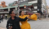 Tường San rạng rỡ trên đường phố Nhật Bản, tiết lộ ngày trở về Việt Nam