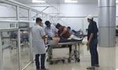 Vụ lật xe khách ở QL 26: Nối cánh tay của hành khách bị đứt