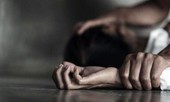 Chở người tình nhí vào nhà nghỉ để làm chuyện người lớn