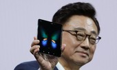 Bị lùi ngày ra mắt, chuyện gì xảy ra với 'siêu phẩm' Samsung gập đôi?