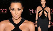Choáng váng với váy cắt xẻ, khoe ngực quá đà của Kim Kardashian