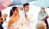 Hoa hậu Priyanka Chopra được chồng trẻ chăm chút, tình tứ trên thảm đỏ Cannes