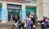 Dùng chiêu bài 'chỉ tặng không bán' dụ dân nghèo mua hàng