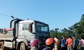 Vụ xe ben tông sập nhà dân, làm chết 2 người ở Bình Phước: Xe ben 'đại náo'