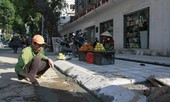 Ngổn ngang đào xới, lát vỉa hè để giải ngân?