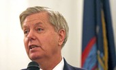 Thượng nghị sĩ Cộng hòa khuyên Tổng thống Trump tự xây tường biên giới