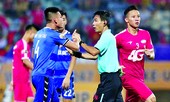 Khóc cười với các ông 'vua áo đen'