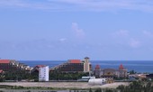 Bất động sản lòng vòng vào tay doanh nghiệp ngoại