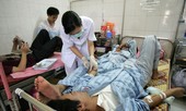'Bệnh viện đang sống nhờ… quá tải'