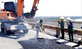 Vì sao năm nào cũng phải sửa cầu Thăng Long?