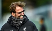 HLV Jurgen Klopp và Mo Salah 'bá đạo' nhưng vẫn sợ M.U