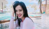 9X đóng MV của Minh Hằng 'lột xác' gợi cảm, chăm khoe ảnh diện bikini