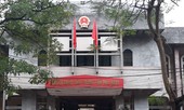 Hoãn xử vụ nữ sinh 14 tuổi bị nguyên trung tá và 3 chủ doanh nghiệp xâm hại