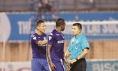 Trọng tài ở V-League: Địa phương 'chê', VFF vẫn nhận