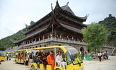 Chuyện ở và đi lại tại Vesak