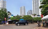 Chợ Ngã Tư Sở bị giải tỏa chóng vánh sau khi những khoản thu kỳ lạ bị phát giác