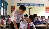 Những bức tranh phấn trắng của thầy Hùng