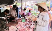 Cuối năm, cận tết đau đầu với thịt lợn