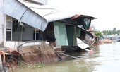 Dân bàng hoàng chạy sạt lở trong đêm