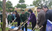 Phó Chủ tịch nước tham dự chương trình 'Xuân đoàn kết-Tết biên cương'