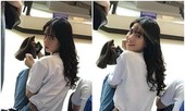 'Hot girl hờn dỗi' và phản ứng 'diễn sâu' gặp máy ảnh gây sốt mạng