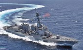 Nga bám đuôi tàu chiến NATO giữa lúc ‘nước sôi lửa bỏng’