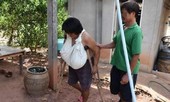 Người phụ nữ Thái Lan khổ sở vì ngực to bất thường
