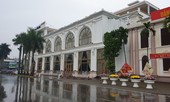 Lễ hội Đền Trần: Khách sạn, nhà nghỉ 'cháy' phòng, tăng giá chóng mặt
