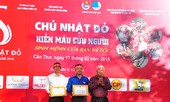 Tưng bừng Chủ nhật Đỏ tại Cần Thơ