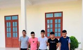 Chủ quán cơm ở Thanh Hóa chỉ đạo đàn em chặn đường, ném đá xe khách?