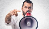 Khoa học chứng minh mối liên hệ giữa dốt nát và ‘to mồm’