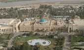 Tên lửa rơi gần Đại sứ quán Mỹ tại Iraq giữa căng thẳng Mỹ- Iran