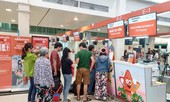 Jetstar ưu tiên làm thủ tục cho người già, trẻ em dịp Tết