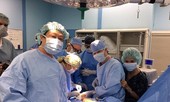 Lần đầu tiên tại Việt Nam: Tạo hình 'tươi' cho cô gái bị tạt axit