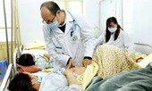 Bay từ TP. HCM ra, thanh niên Hà Nội nguy kịch vì sởi biến chứng