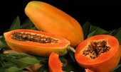 Không muốn 'mang bệnh trọng' thì những người này đừng ăn đu đủ