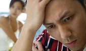 'Gái bán hoa' ôm bầu đến tận nhà tố tội, chồng mặt tái dại nhờ vợ 'gỡ'