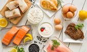 Bệnh nhân ung thư nên ăn thế nào để khỏi 'nuôi khối u'?