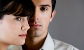 Gái xinh lo sốt vó bạn trai 'có vấn đề' vì hơn nửa năm vẫn thấy 'yêu chay'