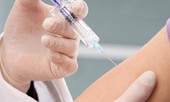 Đắp thuốc nam và tiêm 'thần dược' chữa vảy nến, người đàn ông đóng vảy như cá