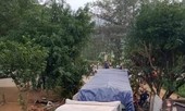 Xe đầu kéo tông sập nhà dân lúc nửa đêm